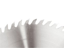 Sägeblatt 700 / 30 mm - Chromstahl